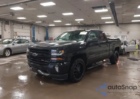 2018 Chevrolet Silverado 1500 2Lt z USA, uszkodzony, nr VIN 2GCVKREC1J1113145